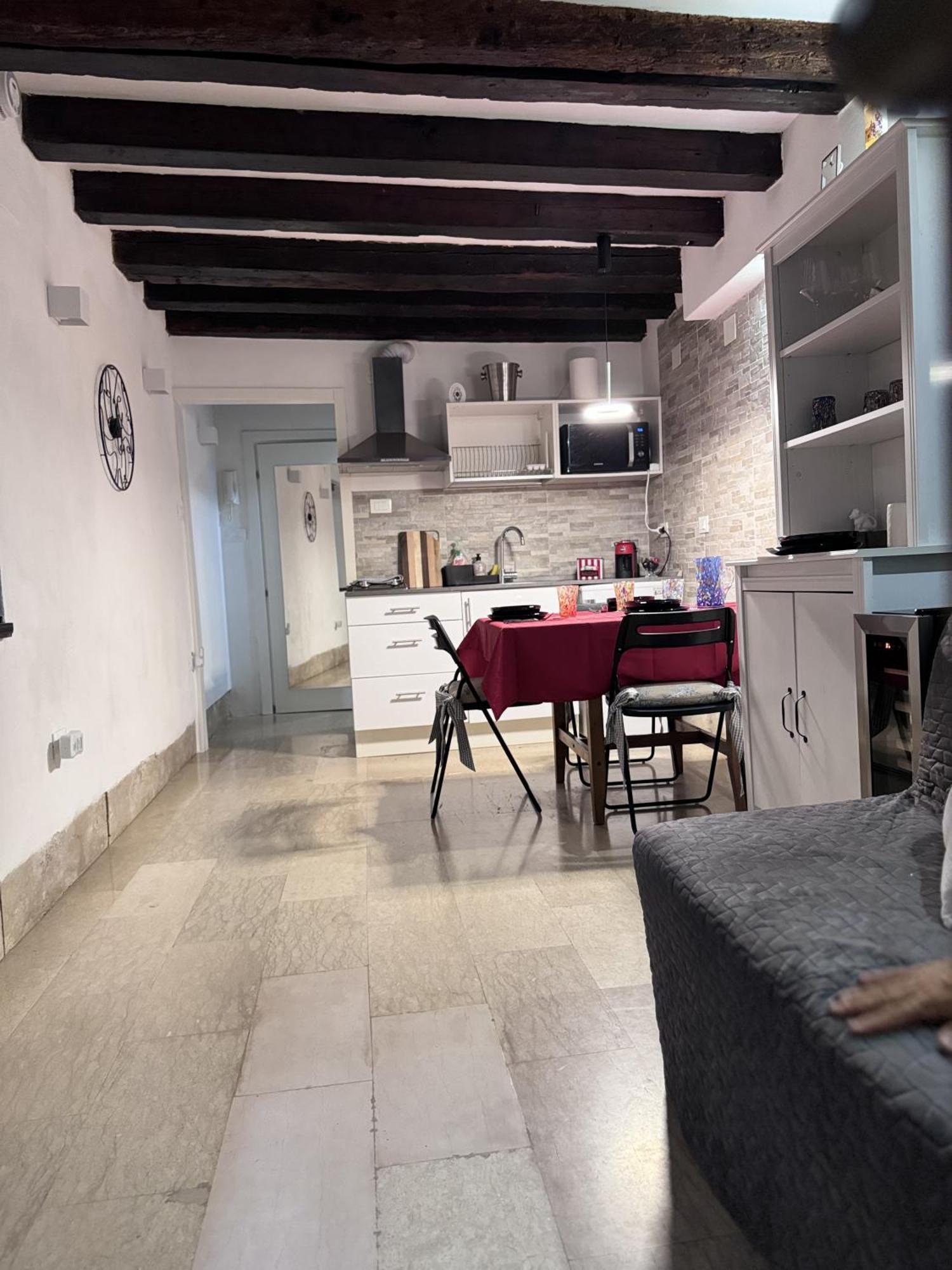 Eden Luxury Suite - Venice Santa Croce Veneza Exterior foto